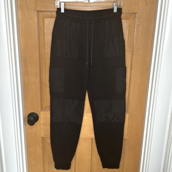 ALO Joggers Size S Black Cargo Pockets - Picture 1 of 4